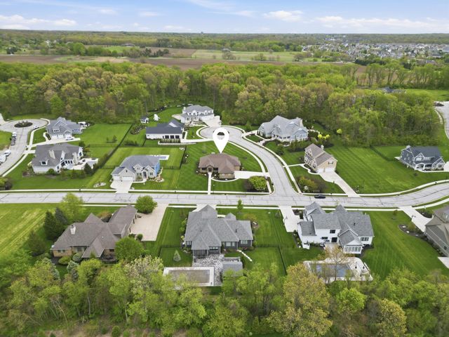 3802 Brigata, Valparaiso, IN 46385