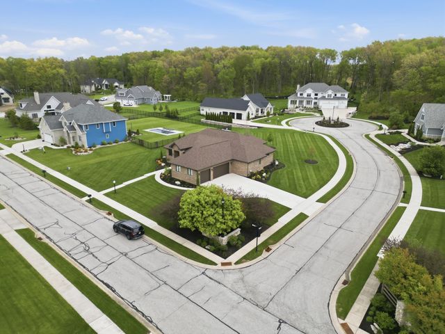 3802 Brigata, Valparaiso, IN 46385