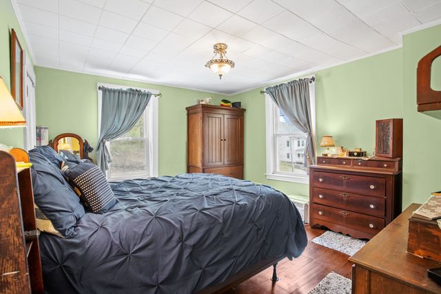 16 Bible Hill Road, Bennington, NH 03442