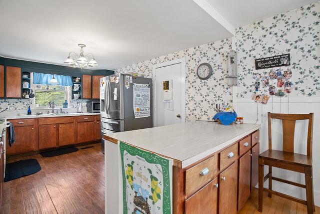 16 Bible Hill Road, Bennington, NH 03442