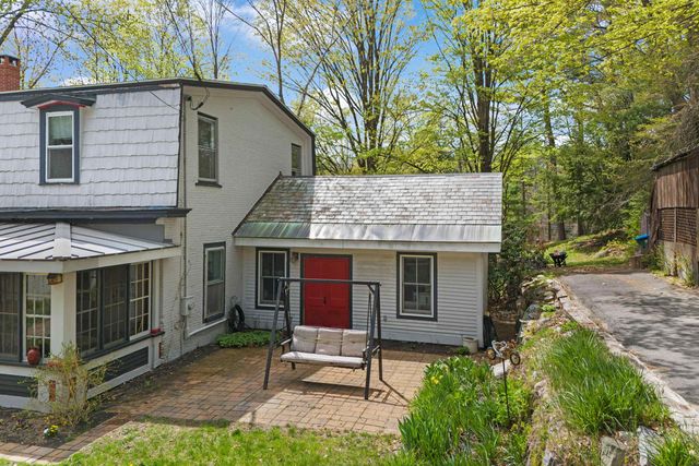 16 Bible Hill Road, Bennington, NH 03442