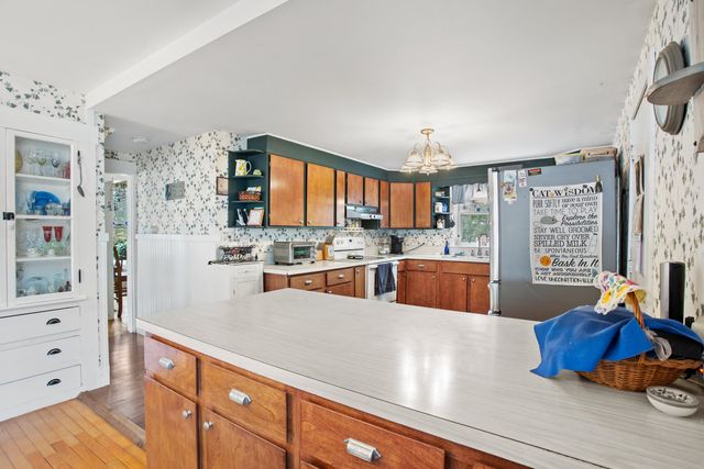 16 Bible Hill Road, Bennington, NH 03442