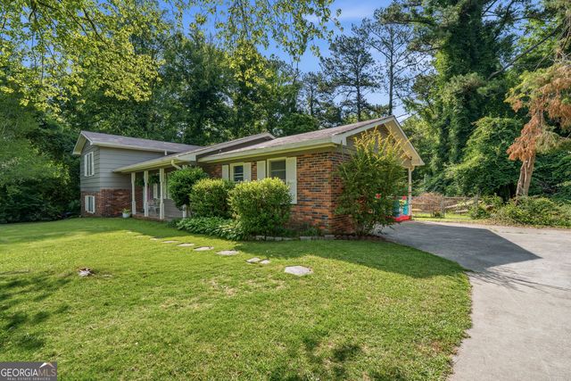 1179 Matthews Place, Macon, GA 31210