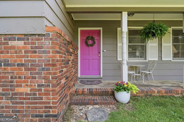 1179 Matthews Place, Macon, GA 31210