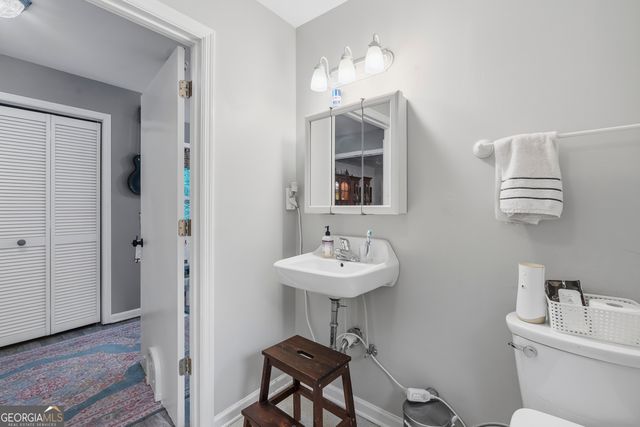 1179 Matthews Place, Macon, GA 31210