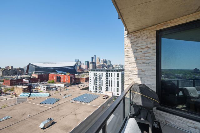 1240 S 2nd Street 1201, Minneapolis, MN 55415