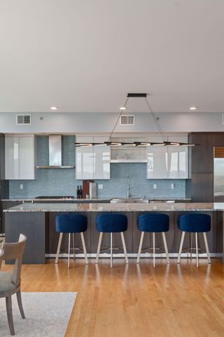 1240 S 2nd Street 1201, Minneapolis, MN 55415