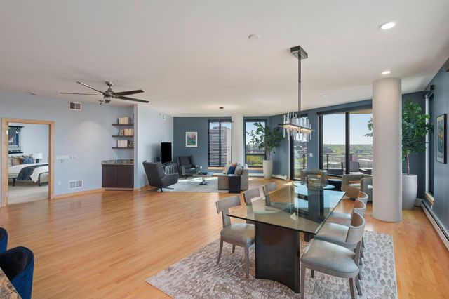 1240 S 2nd Street 1201, Minneapolis, MN 55415