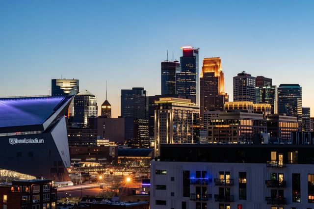 1240 S 2nd Street 1201, Minneapolis, MN 55415