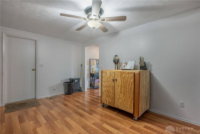 5341 Pathview Drive, Huber Heights, OH 45424