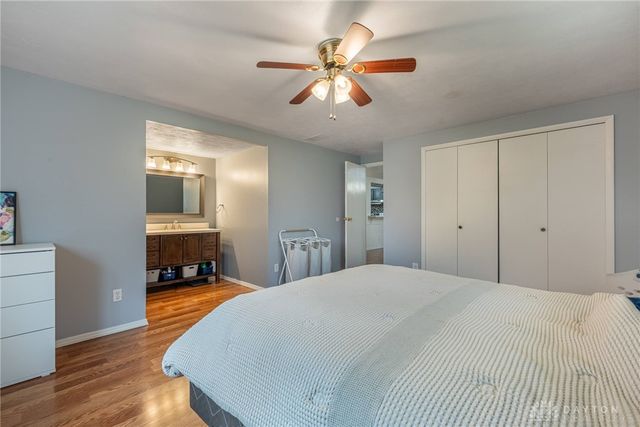 5341 Pathview Drive, Huber Heights, OH 45424