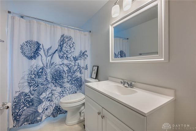 5341 Pathview Drive, Huber Heights, OH 45424