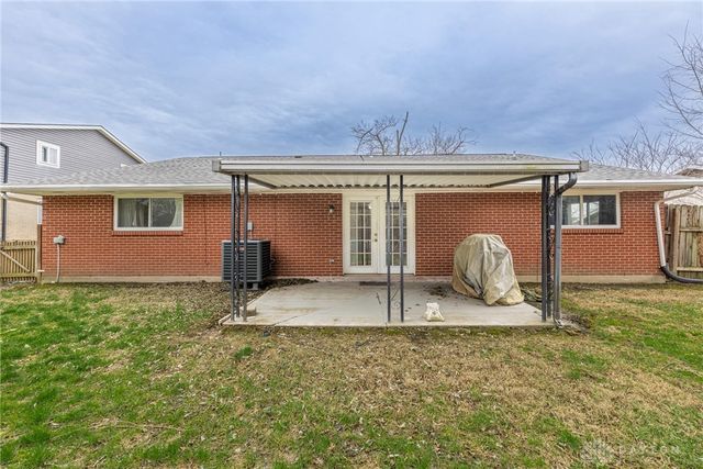 5341 Pathview Drive, Huber Heights, OH 45424