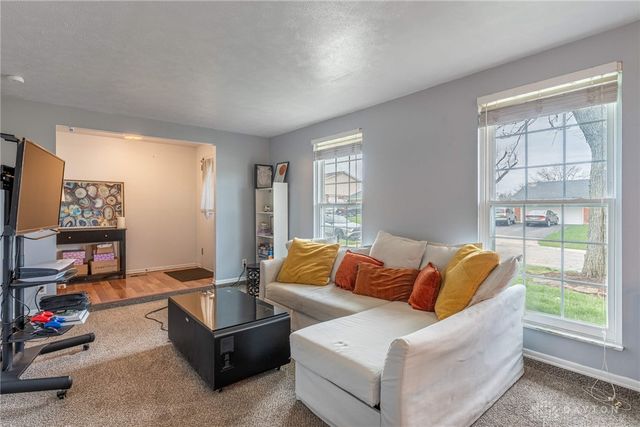 5341 Pathview Drive, Huber Heights, OH 45424