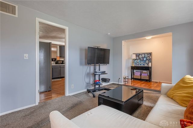 5341 Pathview Drive, Huber Heights, OH 45424