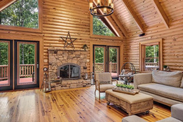 4307 Mystic Lane, Hillsborough, NC 27278