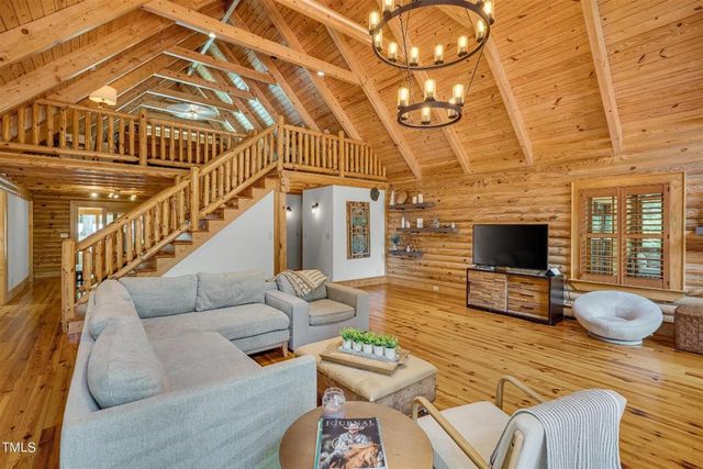 4307 Mystic Lane, Hillsborough, NC 27278