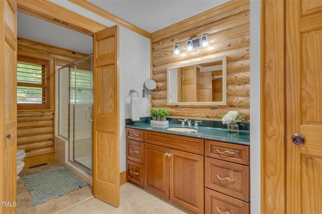 4307 Mystic Lane, Hillsborough, NC 27278