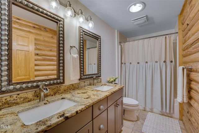 4307 Mystic Lane, Hillsborough, NC 27278