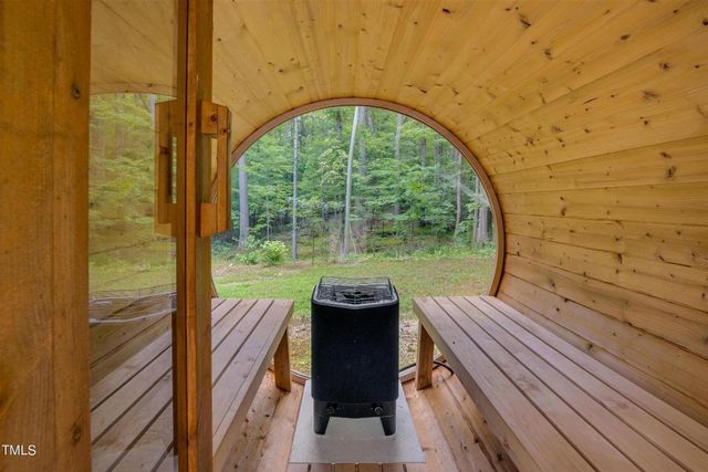 4307 Mystic Lane, Hillsborough, NC 27278