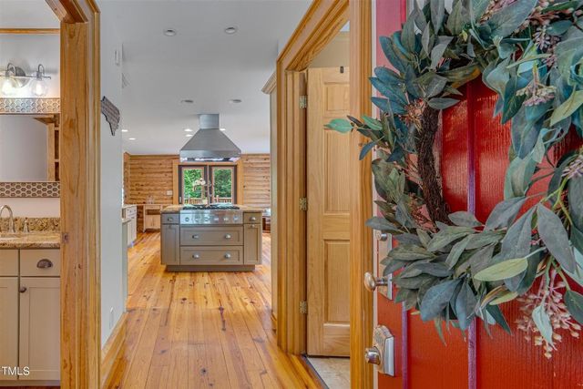 4307 Mystic Lane, Hillsborough, NC 27278