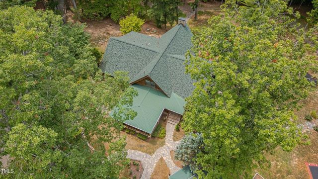 4307 Mystic Lane, Hillsborough, NC 27278