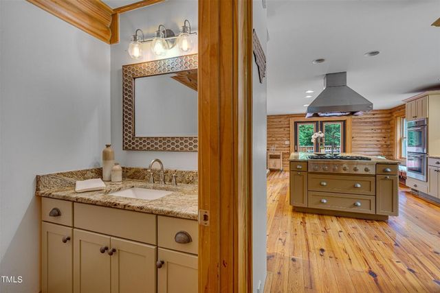 4307 Mystic Lane, Hillsborough, NC 27278