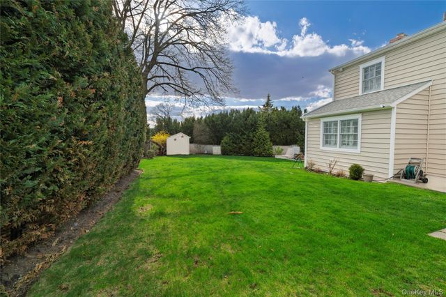 334 Raymond Street, Rockville Centre, NY 11570