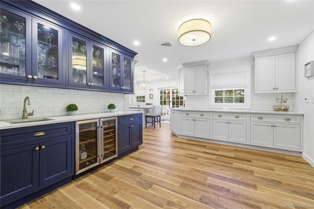 334 Raymond Street, Rockville Centre, NY 11570