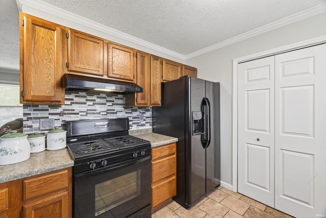 342 E Briarwood Lane, Ellettsville, IN 47429