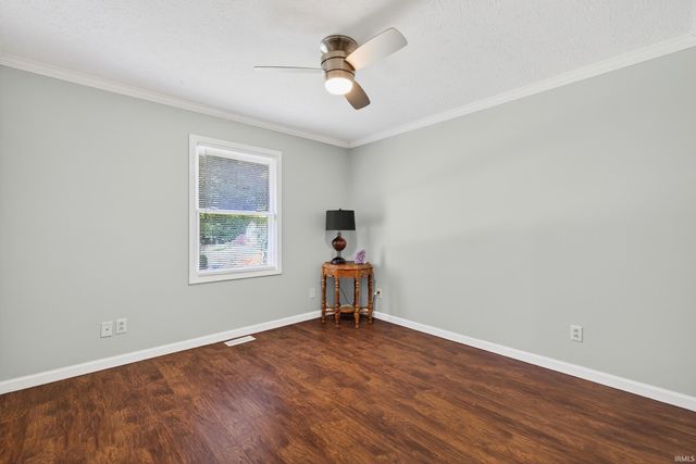 342 E Briarwood Lane, Ellettsville, IN 47429