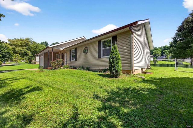 342 E Briarwood Lane, Ellettsville, IN 47429