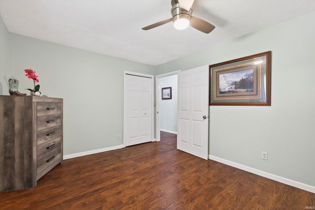 342 E Briarwood Lane, Ellettsville, IN 47429