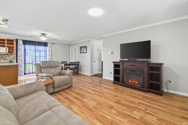 342 E Briarwood Lane, Ellettsville, IN 47429