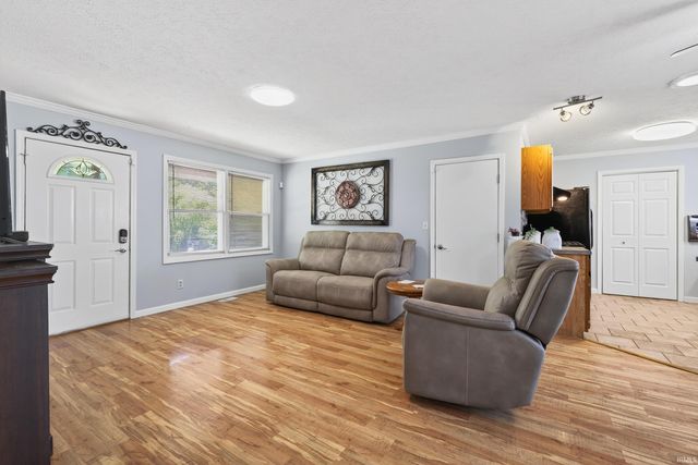 342 E Briarwood Lane, Ellettsville, IN 47429