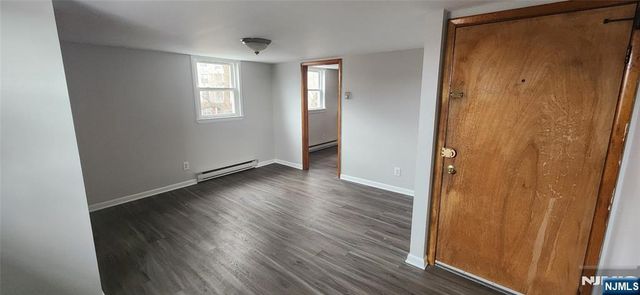229-233 Park 10, East Rutherford, NJ 07073
