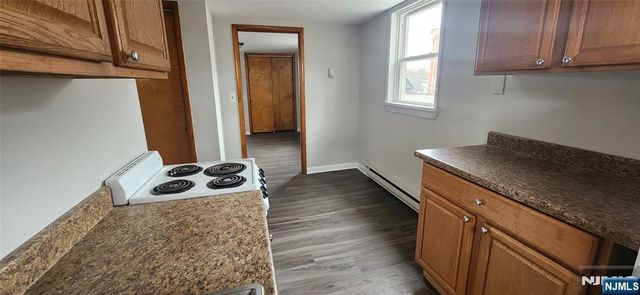 229-233 Park 10, East Rutherford, NJ 07073