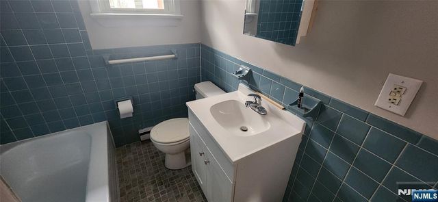 229-233 Park 10, East Rutherford, NJ 07073