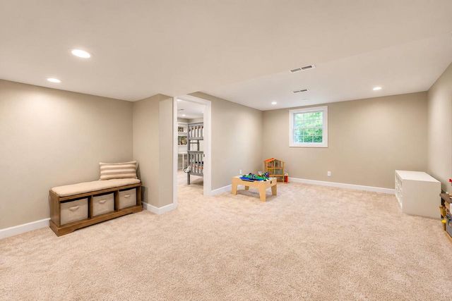 1057 N 123rd STREET, Wauwatosa, WI 53226
