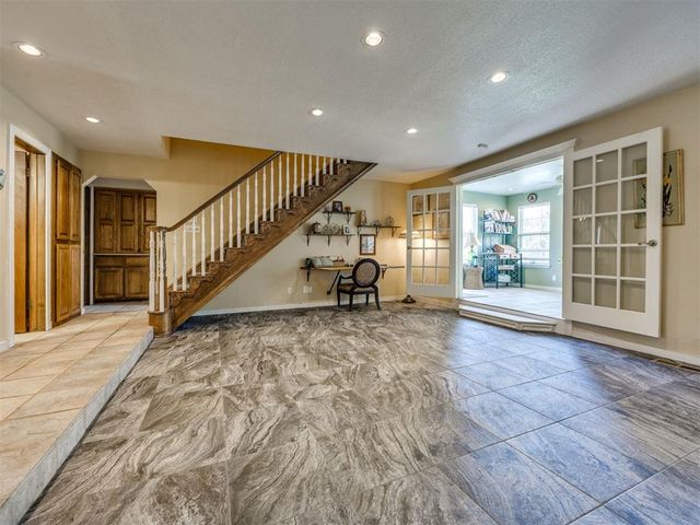 7104 N Lakeway Drive, Oklahoma City, OK 73132