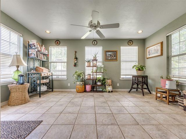 7104 N Lakeway Drive, Oklahoma City, OK 73132