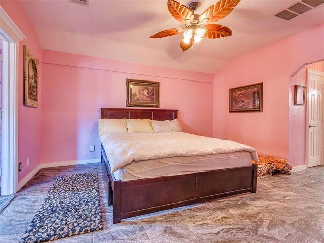 7104 N Lakeway Drive, Oklahoma City, OK 73132