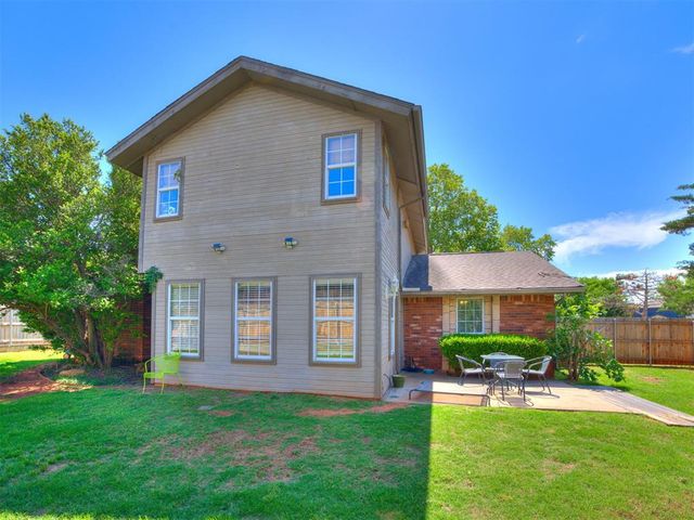 7104 N Lakeway Drive, Oklahoma City, OK 73132