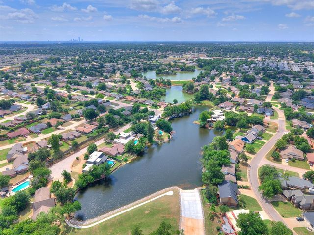 7104 N Lakeway Drive, Oklahoma City, OK 73132