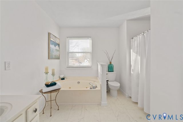 1806 Providence Creek Cir, North Chesterfield, VA 23236