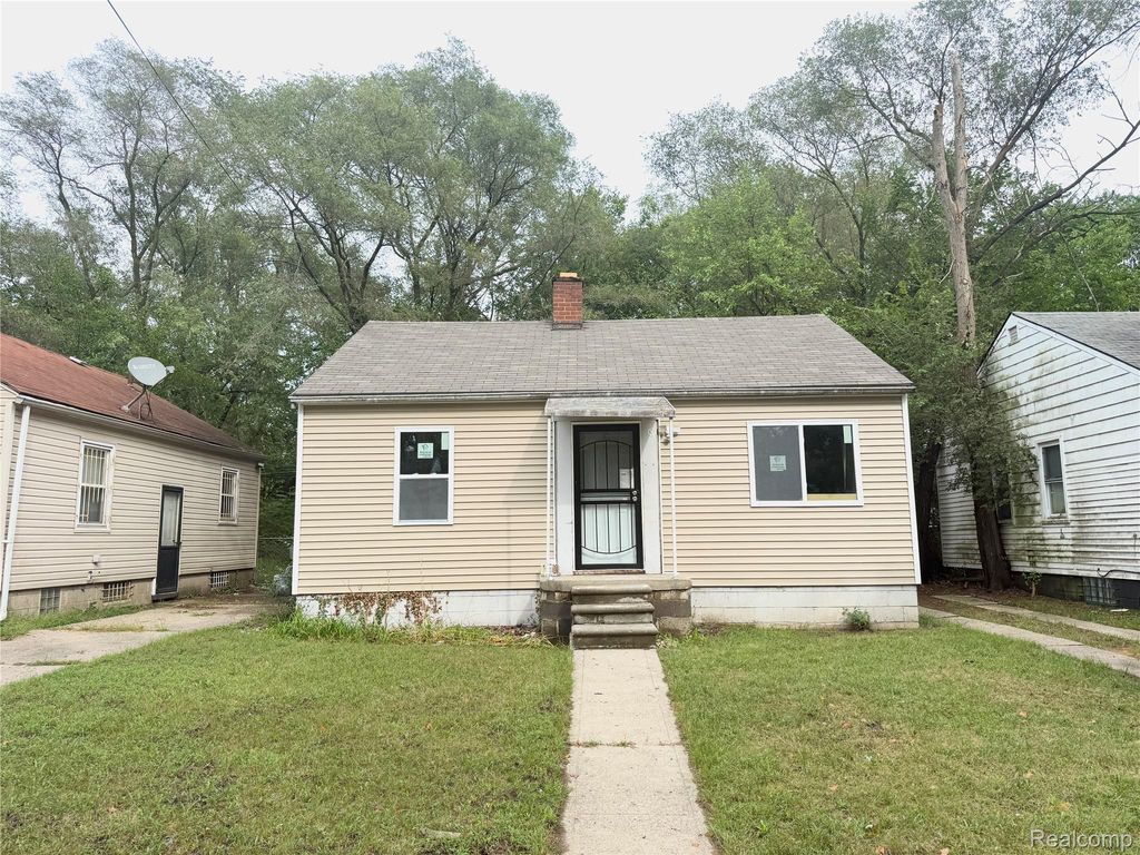 19940 Faust Avenue, Detroit, MI 48219
