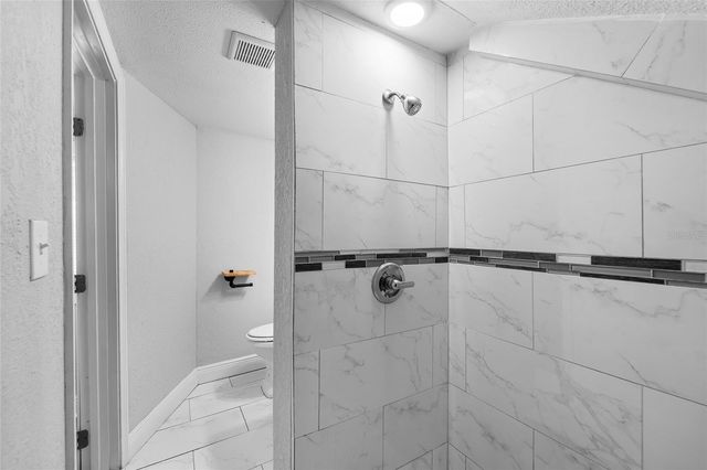 115 W ALLISON COURT, Tampa, FL 33603