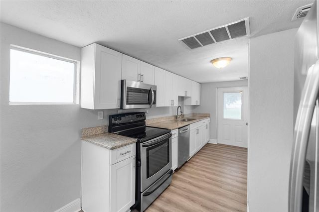 115 W ALLISON COURT, Tampa, FL 33603