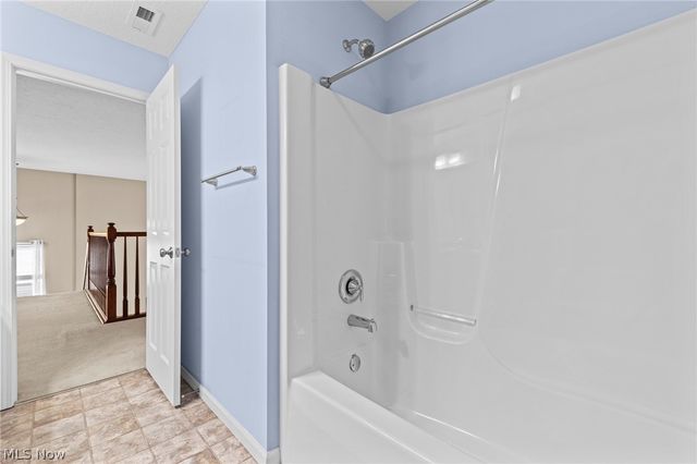 38521 Berkshire Avenue, Avon, OH 44011