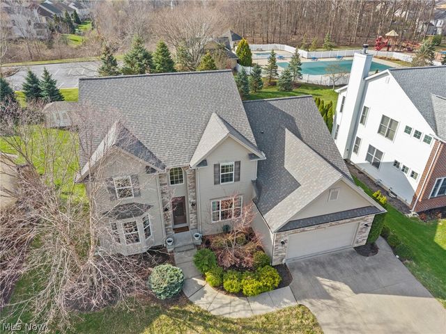 38521 Berkshire Avenue, Avon, OH 44011